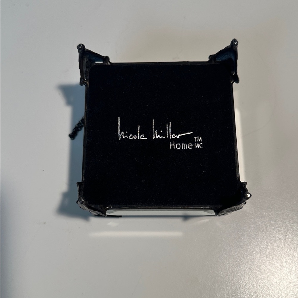 Glass/mirror jewelry box - Picture 7 of 7